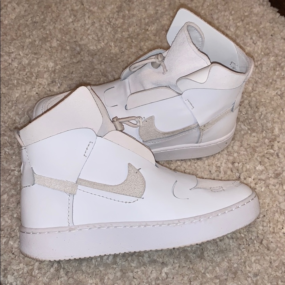 Nike vandalized size 7
